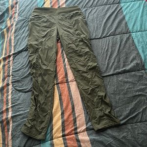 prAna women’s nylon zip pocket pull on pants Size Medium Tall Style #W4120TL43